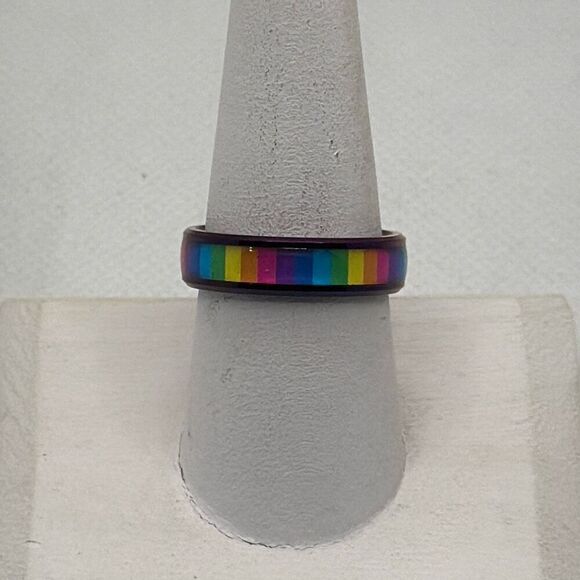 NWOT Size 10 Metallic purple titanium steel band with rainbow enamel - Picture 1 of 5